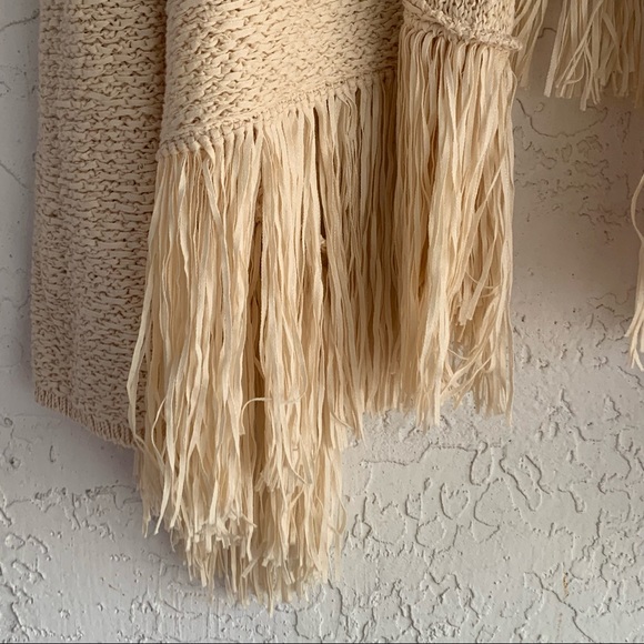 BCBGMAXAZRIA open front, shawl collar fringe cardigan wrap sweater. Size s/xs - Picture 9 of 11